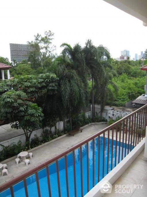 2-BR Apt. near MRT Queen Sirikit National Convention Centre (ID 399914)