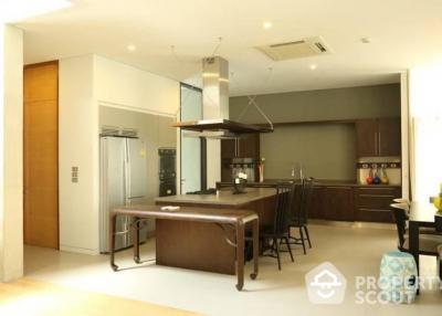 4-BR House near MRT Sukhumvit