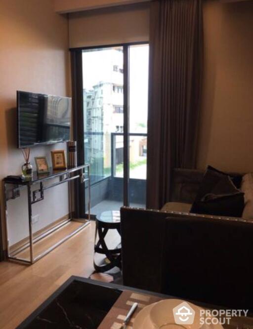 1-BR Condo at The Lumpini 24 near BTS Phrom Phong (ID 211797)