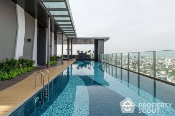 2-BR Condo at Rhythm Sukhumvit 42 near BTS Ekkamai