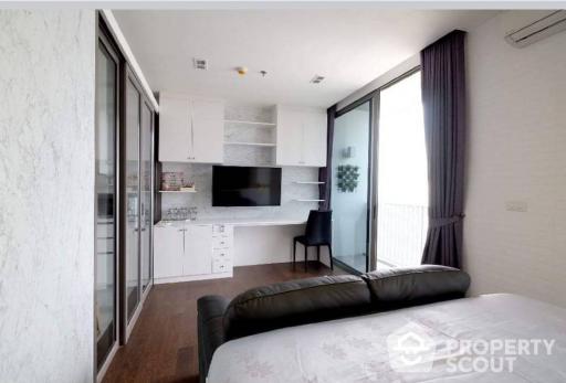 1-BR Condo at Nara 9 Sathorn-Narathiwas near BTS Chong Nonsi