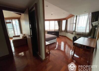 2-BR Condo at Lake Avenue Sukhumvit 16 near BTS Asok