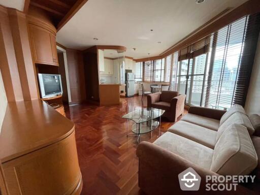 2-BR Condo at Lake Avenue Sukhumvit 16 near BTS Asok