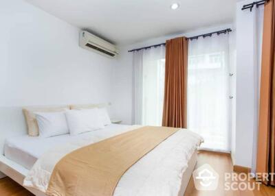 2-BR Condo at U Sabai Rama 4 Kluaynamthai near BTS Phra Khanong (ID 514223)