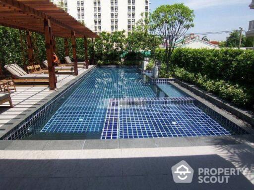 2-BR Condo at U Sabai Rama 4 Kluaynamthai near BTS Phra Khanong (ID 514223)