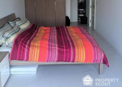 1-BR Condo at 185 Rajadamri near BTS Ratchadamri