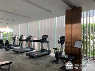 1-BR Condo at 185 Rajadamri near BTS Ratchadamri