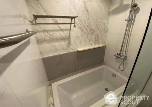 1-BR Condo at Hq Thonglor near BTS Thong Lor