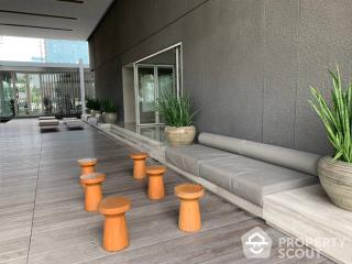 2-BR Condo at 185 Rajadamri near BTS Ratchadamri