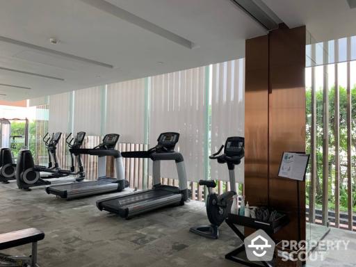 2-BR Condo at 185 Rajadamri near BTS Ratchadamri