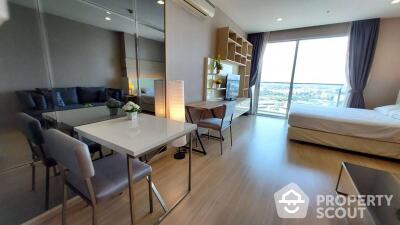 1-BR Condo at Sky Walk Residences near BTS Phra Khanong