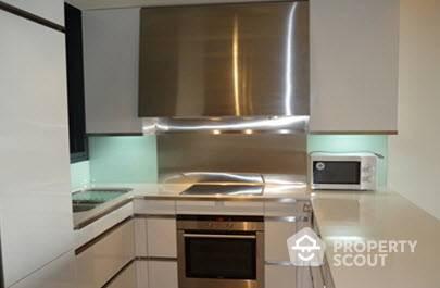 2-BR Condo at The Met Sathorn near BTS Chong Nonsi (ID 513637)