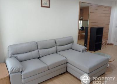 1-BR Condo at The Bangkok Sab Condominium near MRT Sam Yan