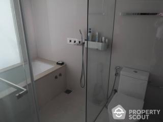 1-BR Condo at The Room Sukhumvit 21 near MRT Sukhumvit