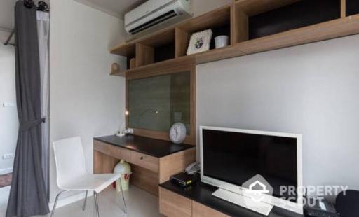 1-BR Condo at Le Cote Sukhumvit 14 near BTS Asok