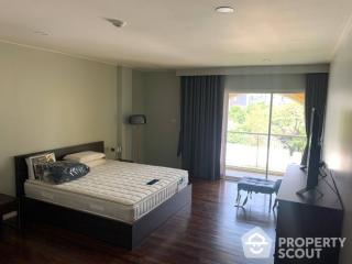 2-BR Condo at Silver Herritage Condominium near BTS Thong Lor