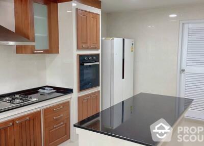 3-BR Apt. near MRT Sukhumvit