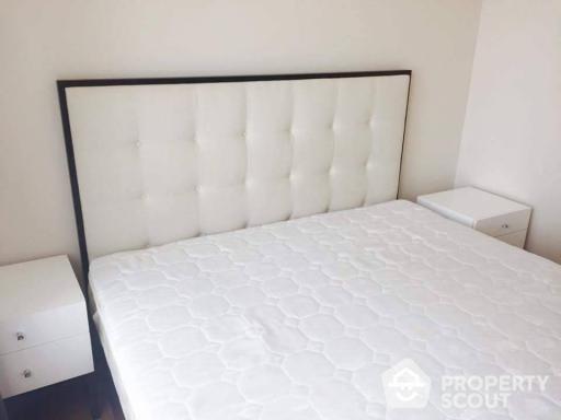 1-BR Condo at Villa Asoke near MRT Phetchaburi