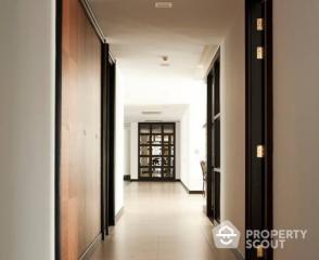 4-BR Apt. near MRT Sukhumvit (ID 512629)