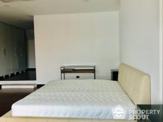 3-BR Condo at Prompak Place close to Phrom Phong (ID 513972)