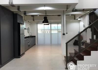 3-BR Condo at Prompak Place close to Phrom Phong (ID 513972)