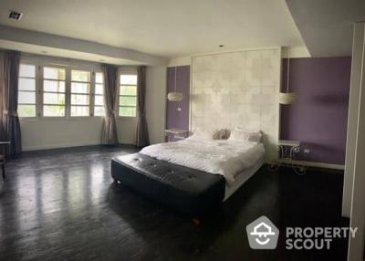 2-BR Townhouse near MRT Sukhumvit (ID 514299)