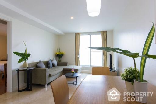 2-BR Serviced Apt. near BTS Chong Nonsi (ID 399972)