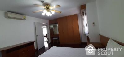 3-BR Condo at Four Wings Mansion near BTS Nana (ID 211859)