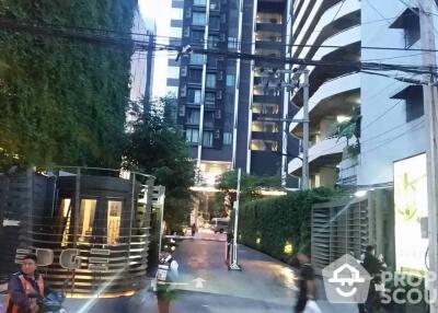 1-BR Condo at Edge Sukhumvit 23 near MRT Sukhumvit (ID 511197)