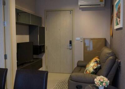 1-BR Condo at Rhythm Sukhumvit 36-38 near BTS Thong Lor (ID 510745)