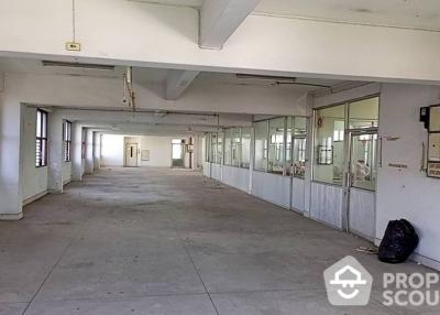 Commercial for Rent in Khlong Ton Sai