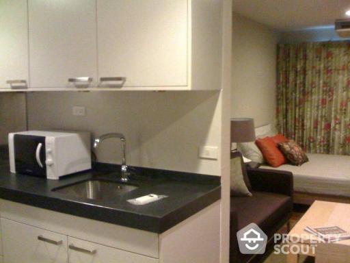 1-BR Condo at Baan Ploenchit near BTS Nana (ID 510135)