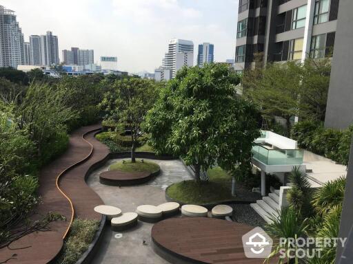 1-BR Condo at Rhythm Sukhumvit 44/1 near BTS Phra Khanong