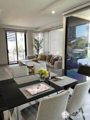 2-BR Condo at O2 Hip Condominium near BTS Phloen Chit (ID 509881)