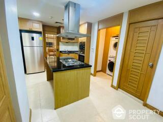 2-BR Apt. near MRT Sukhumvit