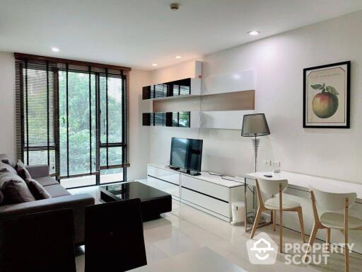 1-BR Condo at O2 Hip Condominium near BTS Phloen Chit (ID 405614)