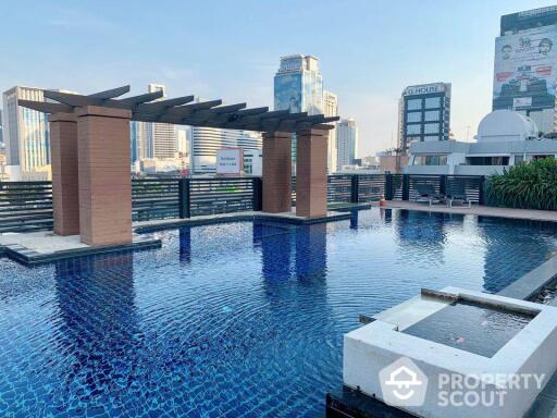 1-BR Condo at O2 Hip Condominium near BTS Phloen Chit (ID 405614)