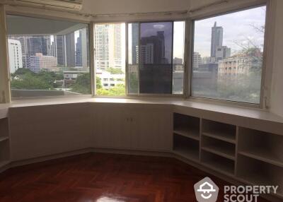 3-BR Condo at Kanta Mansion near BTS Phrom Phong (ID 511100)