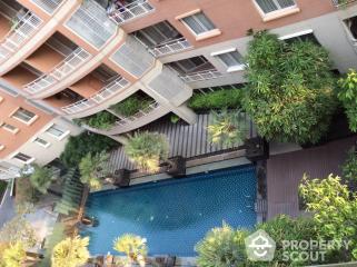 2-BR Condo at The Rise Sukhumvit 39 near BTS Phrom Phong (ID 408206)