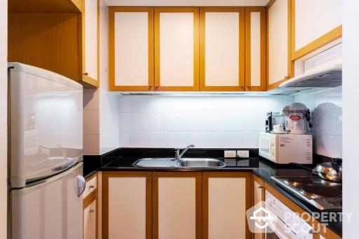 1-BR Serviced Apt. near BTS Asok (ID 510675)