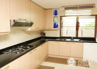 4-BR Apt. near BTS Phrom Phong (ID 420843)