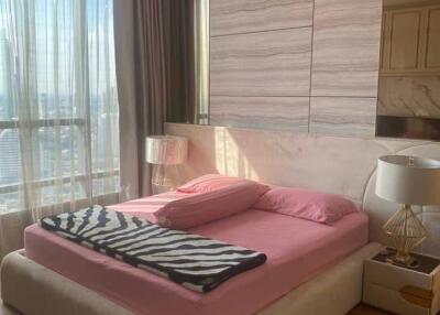 1-BR Condo at The Bangkok Sathorn near BTS Surasak