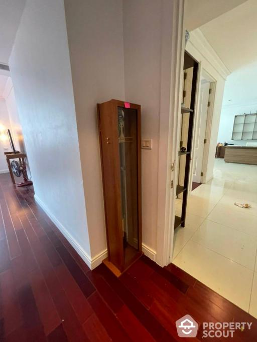 2-BR Condo at Athenee Residence near BTS Phloen Chit (ID 515494)