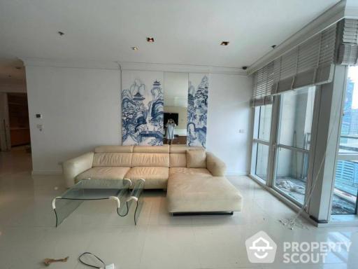 2-BR Condo at Athenee Residence near BTS Phloen Chit (ID 515494)