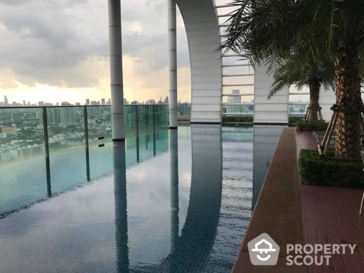 2-BR Condo at Rhythm Sukhumvit 50 near BTS On Nut