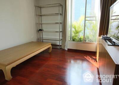 4-BR Condo at Panburi Condo near BTS Surasak (ID 514764)