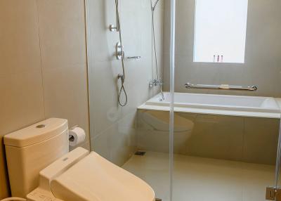 3-BR Condo at Residence Sukhumvit 65 near BTS Ekkamai (ID 425806)