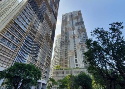 2-BR Apt. near BTS Phrom Phong