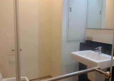 2-BR Apt. near BTS Thong Lor