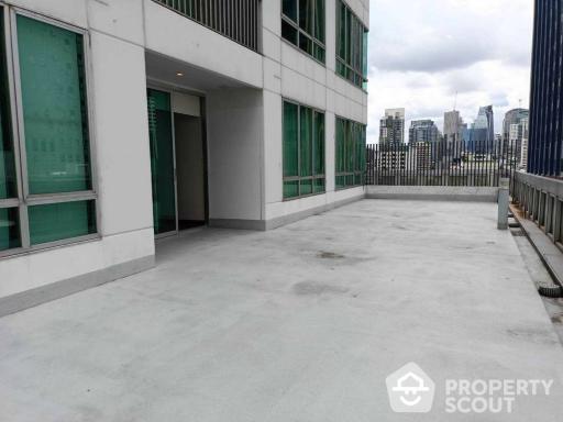 2-BR Apt. near BTS Thong Lor